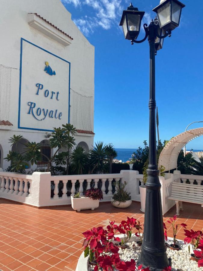 Aparthotel Los Cristianos Port Royal New Exterior foto